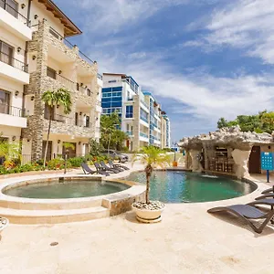 At Grand Laguna By Calisto Apartamento